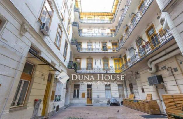 Budapest eladó lakás Terézvárosban a Nagymező utcában, 34 négyzetméteres