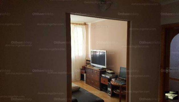 Eladó lakás Pécs, 2+2 szobás