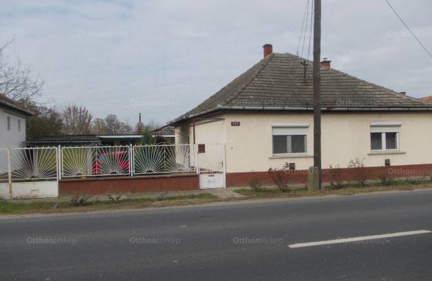 Dunapataj eladó családi ház a Kalocsai úton