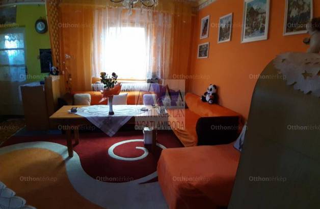 Eladó 4 szobás családi ház Tiszavasvári