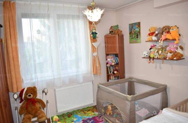 Kaposvári lakás eladó a Gróf Apponyi Albert közben, 52 négyzetméteres