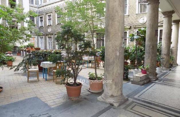 Eladó lakás, Budapest, Erzsébetvárosban, 86 négyzetméteres