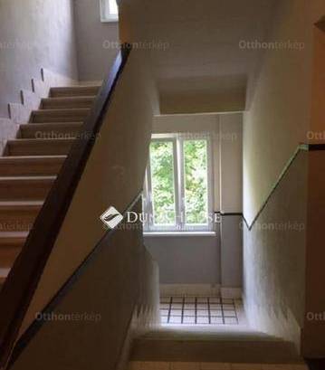 Eladó 2 szobás lakás Németvölgyben, Budapest, Zólyomi lépcső