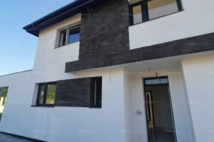 Eladó 5 szobás családi ház Budapest, új építésű
