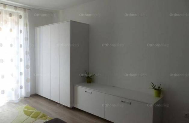 Pécsi új építésű lakás kiadó, 32 négyzetméteres, 1 szobás