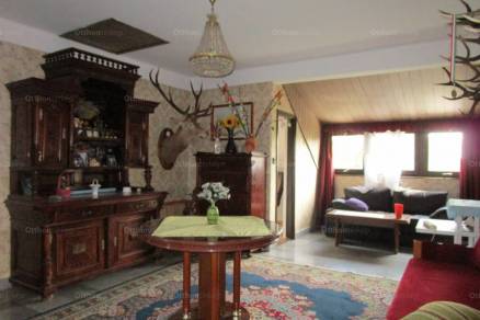Eladó 7 szobás családi ház Debrecen