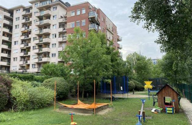 Budapesti új építésű lakás eladó, 63 négyzetméteres, 3 szobás