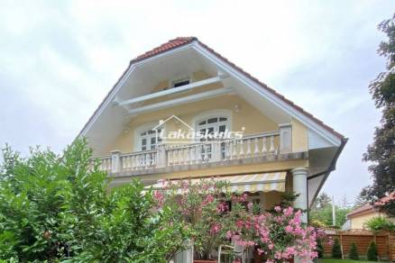 Családi ház eladó Balatonalmádi, 268 négyzetméteres
