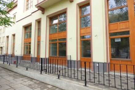 Lakás eladó Jászárokszállás, a Móczár Andor téren, 44 négyzetméteres