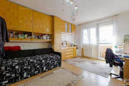 Budapesti eladó lakás, 1+1 szobás, 35 négyzetméteres