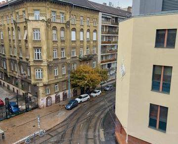 Eladó lakás Budapest, 4 szobás