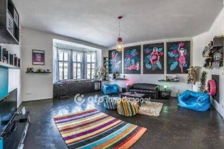 Budapesti lakás eladó, 81 négyzetméteres, 2 szobás