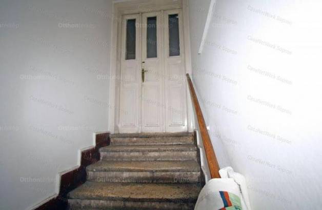 Eladó 4+1 szobás családi ház Sopron