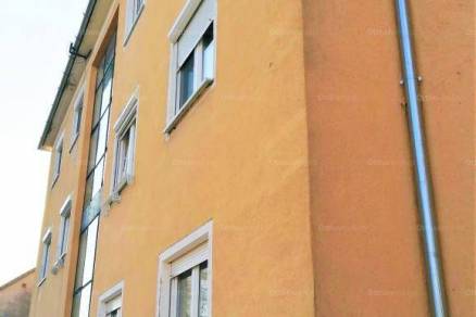 Eladó lakás Győr, 3 szobás