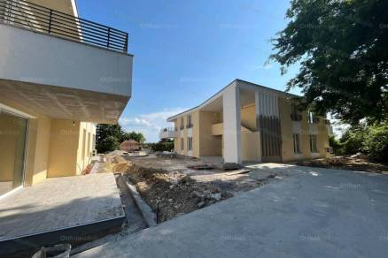 Eladó lakás Balatonboglár, 2 szobás, új építésű