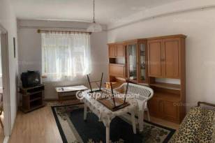 Bogácsi családi ház eladó, 130 négyzetméteres, 4+1 szobás