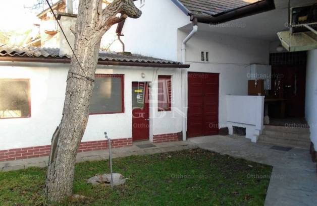 Eladó 1 szobás családi ház Budapest