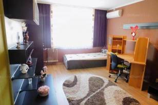 Debrecen 2+1 szobás lakás eladó