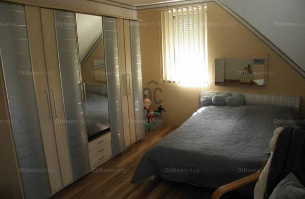 Debreceni eladó családi ház, 6 szobás, 168 négyzetméteres