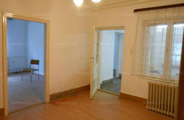 Debrecen 3 szobás ikerház eladó