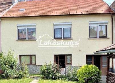 Sopron családi ház eladó, 4 szobás