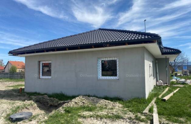 Új Építésű eladó családi ház Kiskunlacháza, 4 szobás