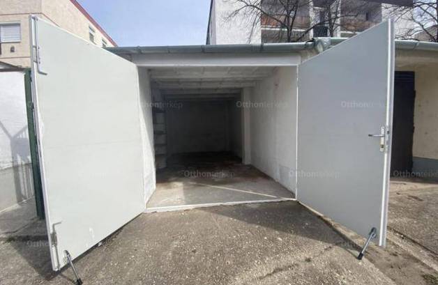Debreceni eladó garázs, 14 négyzetméteres
