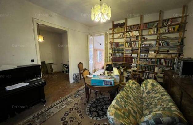 Budapest családi ház eladó, Óhegyen, 2+2 szobás