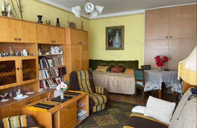 Szolnoki eladó lakás, 1+1 szobás, 43 négyzetméteres
