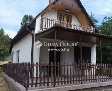 Pécs 2 szobás családi ház eladó