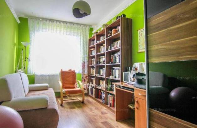 Eladó lakás Miskolc, 2+1 szobás