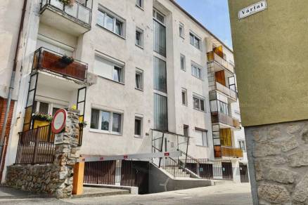 Sopron eladó lakás