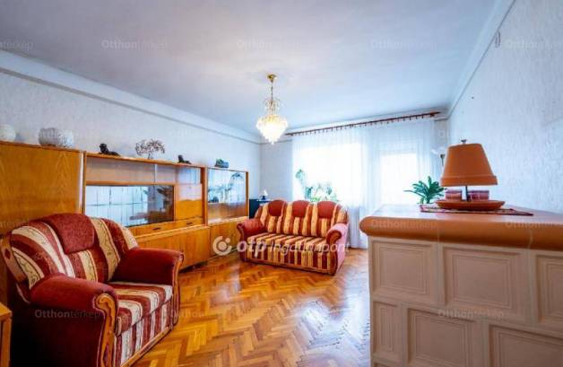 Kazincbarcika 4+2 szobás családi ház eladó