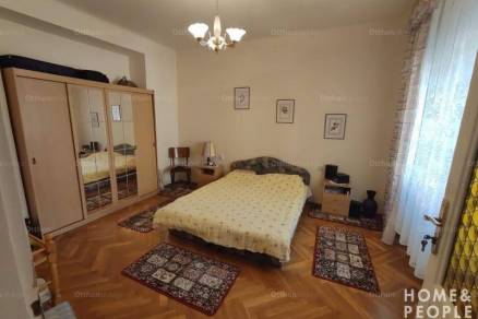 Eladó lakás Szeged, 3 szobás