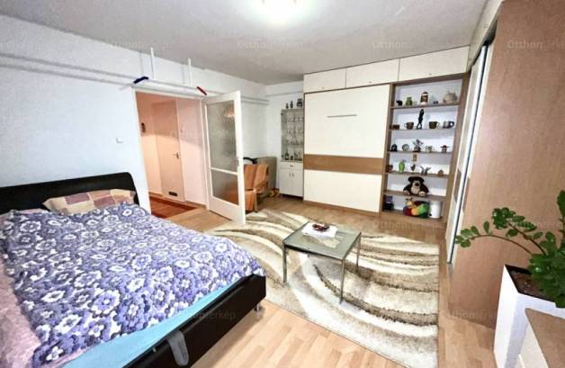 Eladó 1 szobás lakás Debrecen