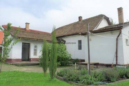Dunaharaszti családi ház eladó, 55 négyzetméteres