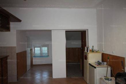 Eladó 1 szobás családi ház Dombóvár