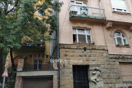Budapesti lakás eladó, Krisztinavárosban, Naphegy utca, 2 szobás