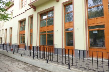 Jászárokszállás 2+1 szobás lakás eladó a Móczár Andor téren 1-ben