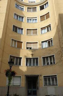 Budapesti lakás kiadó, Belvárosban, Veres Pálné utca, 2 szobás