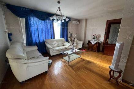 Budapest eladó családi ház Rákosszentmihályon, 325 négyzetméteres