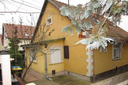 Budapest eladó családi ház, Rákoscsaba-Újtelep, Almásháza utca, 90 négyzetméteres