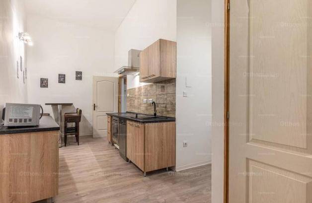 Budapesti lakás eladó, 44 négyzetméteres, 1+1 szobás