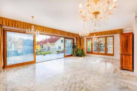 Budapest eladó családi ház, Széchenyihegy, 385 négyzetméteres
