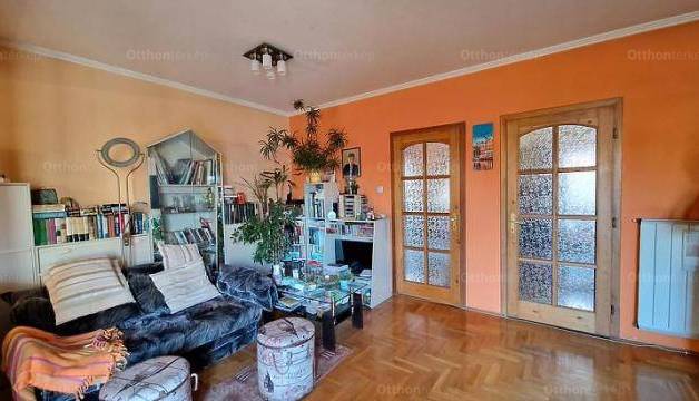 Budapest 7 szobás családi ház eladó, Alsórákoson