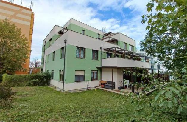 Kiadó lakás Sopron, 3 szobás