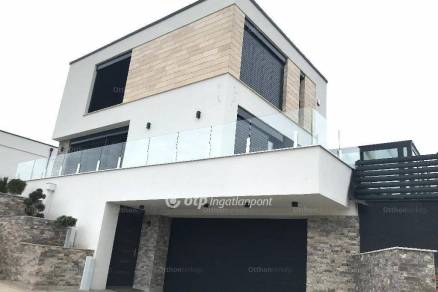 Új Építésű családi ház eladó Budaörs, 260 négyzetméteres