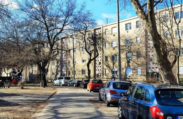 Debreceni kiadó lakás, 3 szobás, 60 négyzetméteres
