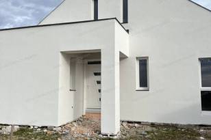 Balatongyöröki új építésű családi ház eladó, 125 négyzetméteres, 4 szobás