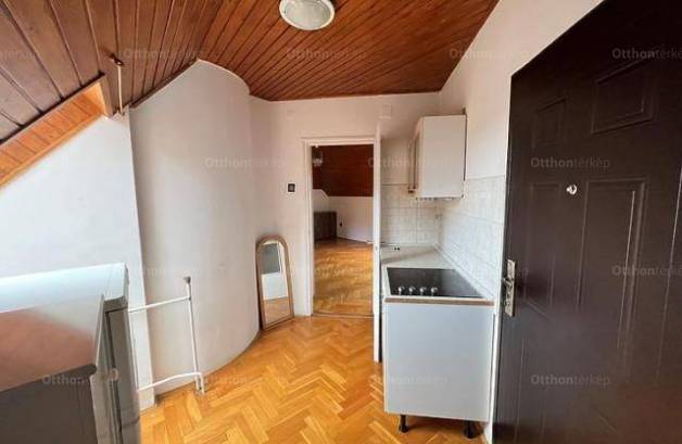 Eladó lakás Budaörs, 2+2 szobás
